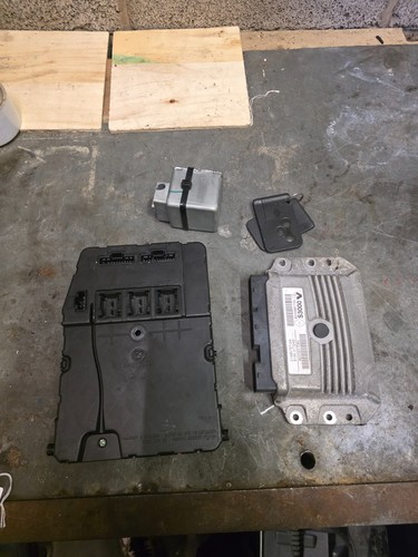 Kit ecu renault clio 3rs - ecu, 197