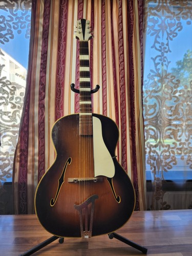 Chitarra jazz vintage