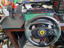 Volante e Pedaliera Thrustmaster Ferrari GT PC e PS2