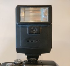 Flash Fujica Auto Strobo AZ