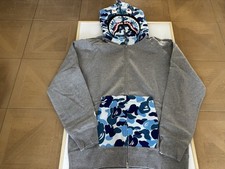 Felpa con cappuccio e zip
