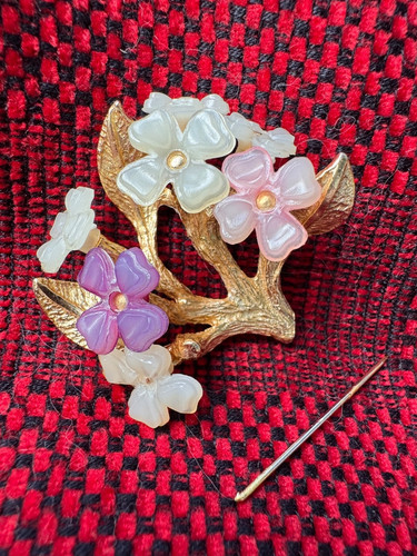 Così com rara spilla - rara,