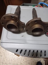 Mozzi Porta Ruota Per Fiat 850.