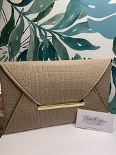 Borsetta Pochette Busta A Mano Beige Senza Manico E Tracolla