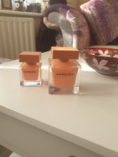 2× Narciso Rodriguez Empty