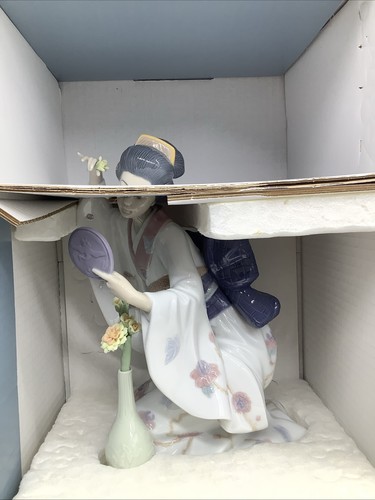 Lladro porcelain figurine - porcelain,