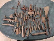 Antichi attrezzi da falegname in ferro e legno (47 pezzi)
