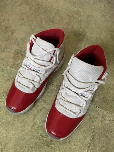 Air jordan retro - air,