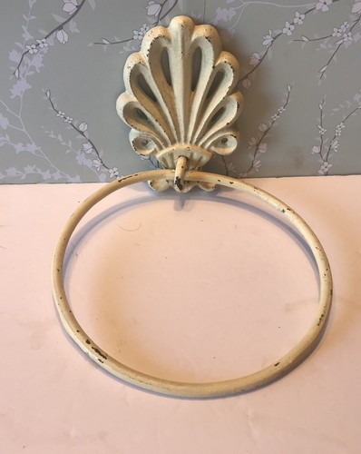 Anello porta asciugamani stile