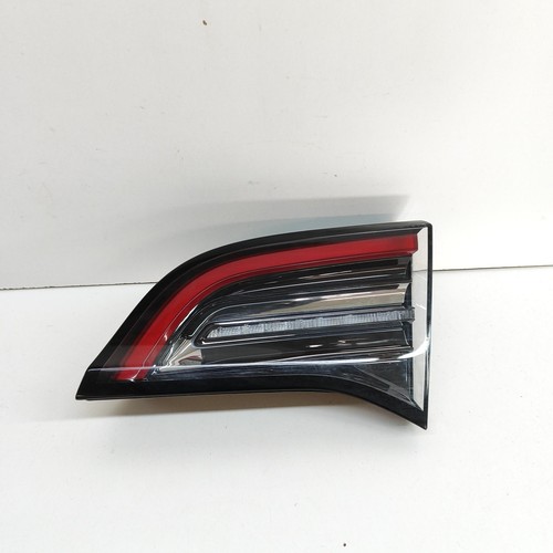 Tesla model 2023 - tesla, fanale