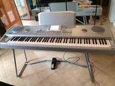 Tastiera elettronica 88 tasti pesati KORG PA588