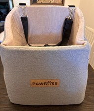 Seggiolino auto per  cani colore grigio  mai usato-cani taglia piccola 