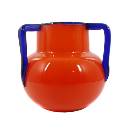 Grande vaso con tre - manici, a