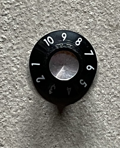 Manopola amplificatore