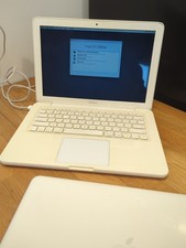 2x Apple Mac MacBook 7.1 C2D