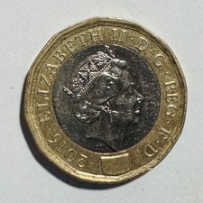 Moneta da una sterlina Regina