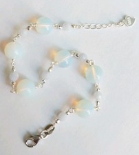 Bracciale in argento 925 con opale tondo da 8 mm calcedonio sfaccettato ematite 