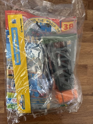 2004 thomas friends magazine - &,