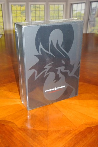 Dungeons dragons rulebooks - &,
