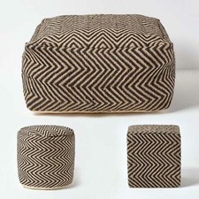 Pouf quadrato grande nero e crema circolare a spina di pesce modello Chevron