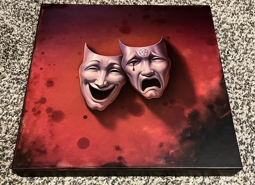 Motley crue theatre - motley, of