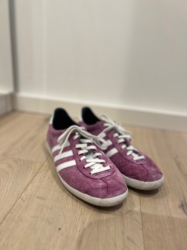 Adidas gazelle v25019 vintage - adidas,