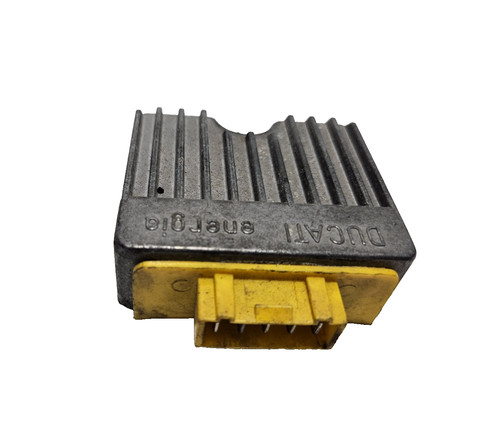 Regolatore tensione ducati - di,