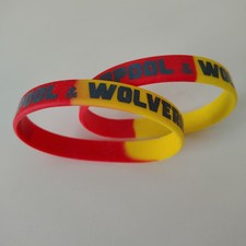 2 Braccialetti in silicone Deadpool & Wolverine