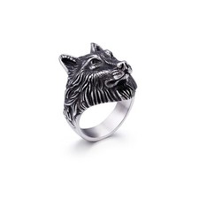 Anello testa di lupo in