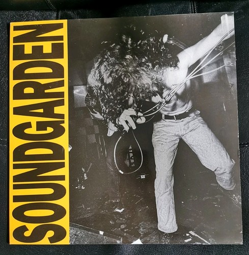 Soundgarden louder than - soundgarden,,