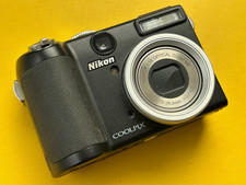 Nikon Coolpix P5000