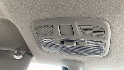 Luce cortesia suzuki swift - suzuki,