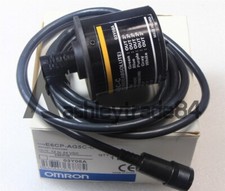 1PCS Omron E6CP-AG5C-C 12-24VDC 256P/R E6CPAG5CC NEW
