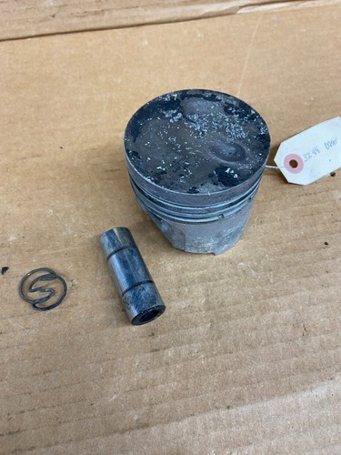 Kubota d950 piston - d950,