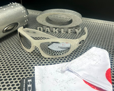 OAKLEY MONSTER DOG |