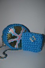 Borsa a uncinetto realizzata a mano