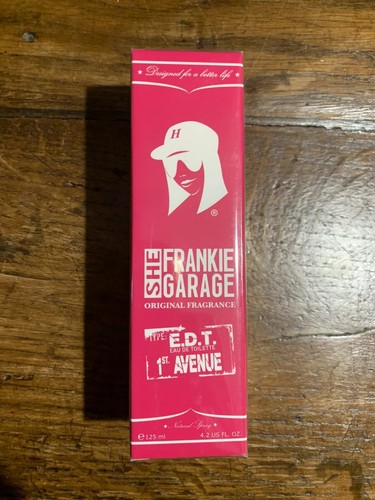 Frankie garage she - she, original