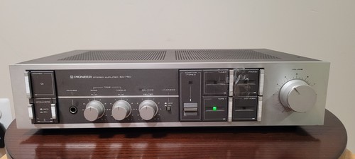 Pioneer stereo amplifier - stereo,