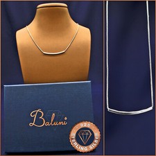 Collana con ciondolo vero