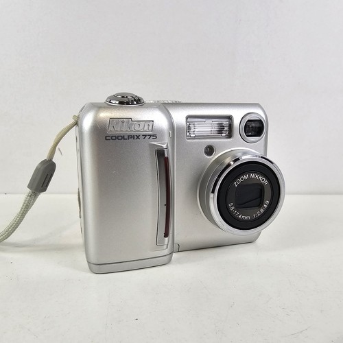 Nikon coolpix 775 1mp - coolpix, 2.1mp