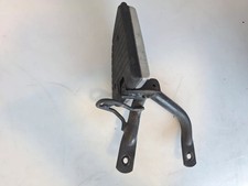 Supporto pedana appoggiapiede posteriore Honda SH 150 i (-09) SH 150 i Sport Des