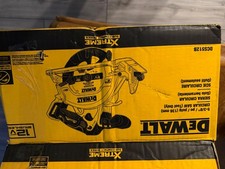 Nuova sega circolare DEWALT