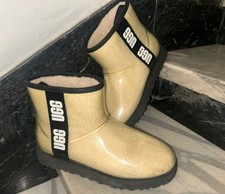 Women’s UGG Classic Clear