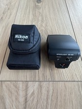 Nikon Speedlight SB-400 flash