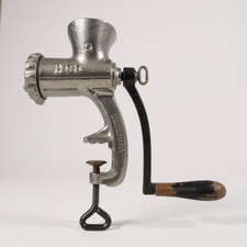 Tritacarne Manuale da Tavola in Ghisa "HGB5" Vintage Anni '60