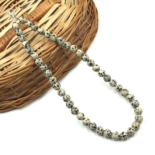 Collana fatta mano con - a,