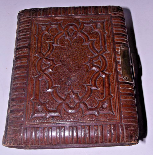 Antico falso libro breviario - falso,