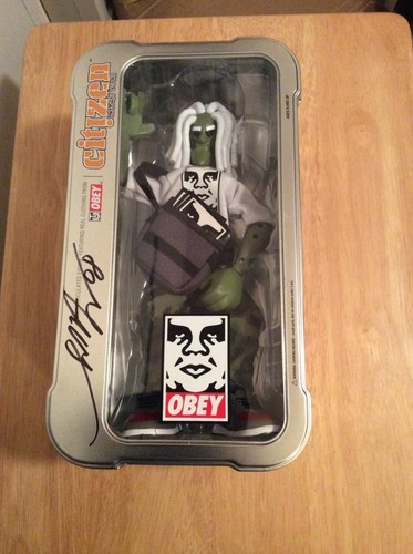 Signed shepard fairey obey - -,