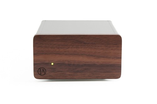 Tisbury audio domino - tisbury,