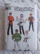 KARATE - KIMONO IN 2 SIZES
